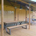 Nomad Campismo de Luxo