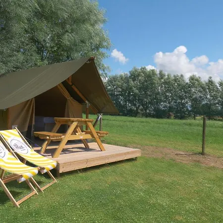 Nomad Campismo de Luxo *