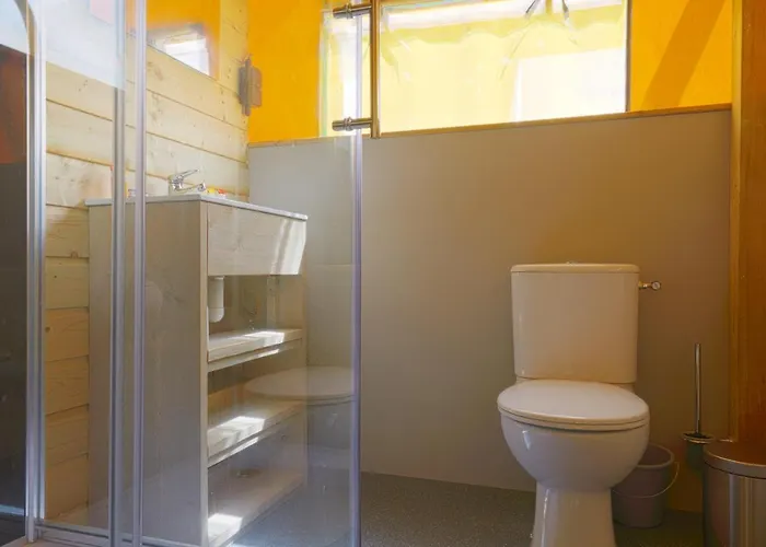 Οργανωμένο κάμπινγκ Nomad *