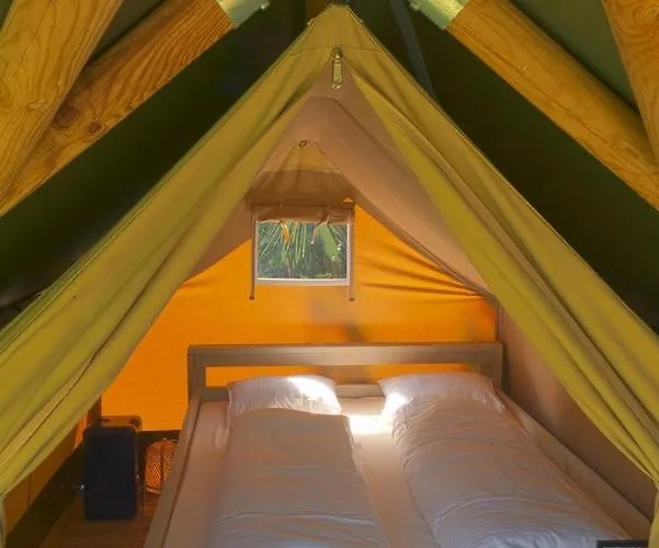 Luxury tent Nomad Knokke-Heist